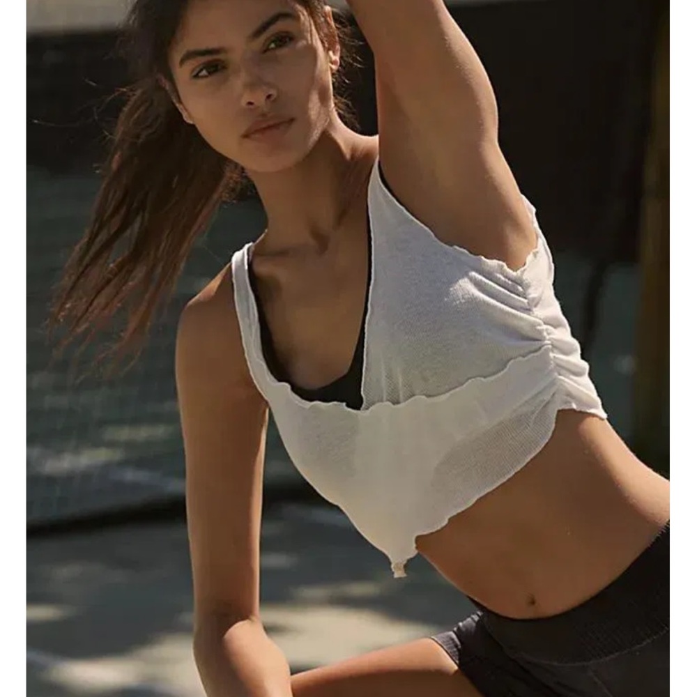 🚨9068. Free People Reach For The Stars Cami - Picture 4 of 6